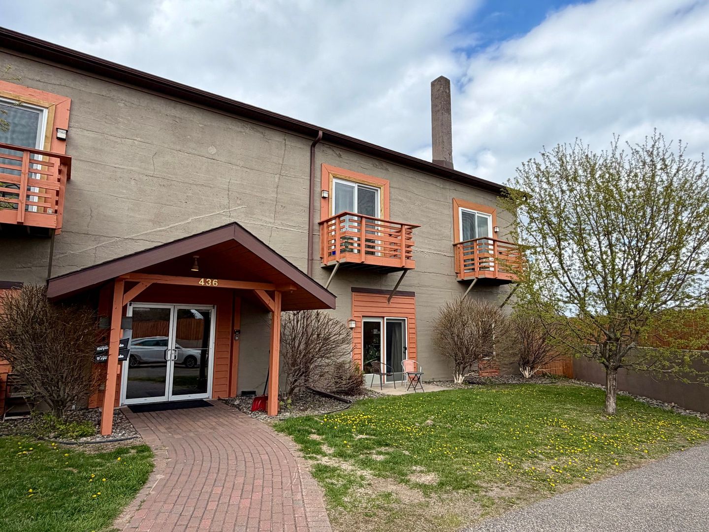 Rhinelander Apartment: 436 Thayer St