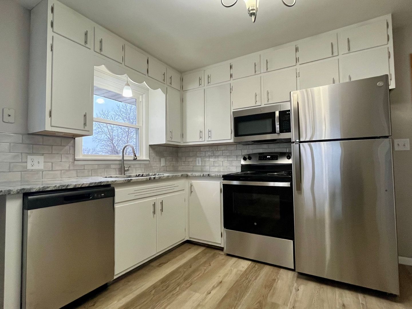 Wisconsin Rapids Apartment: 311 6th Street South