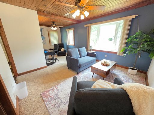 Furnished 1 Bed 1 Bath Lower Duplex in Wisconsin Rapids! 30 day minimum stay! – photo 1