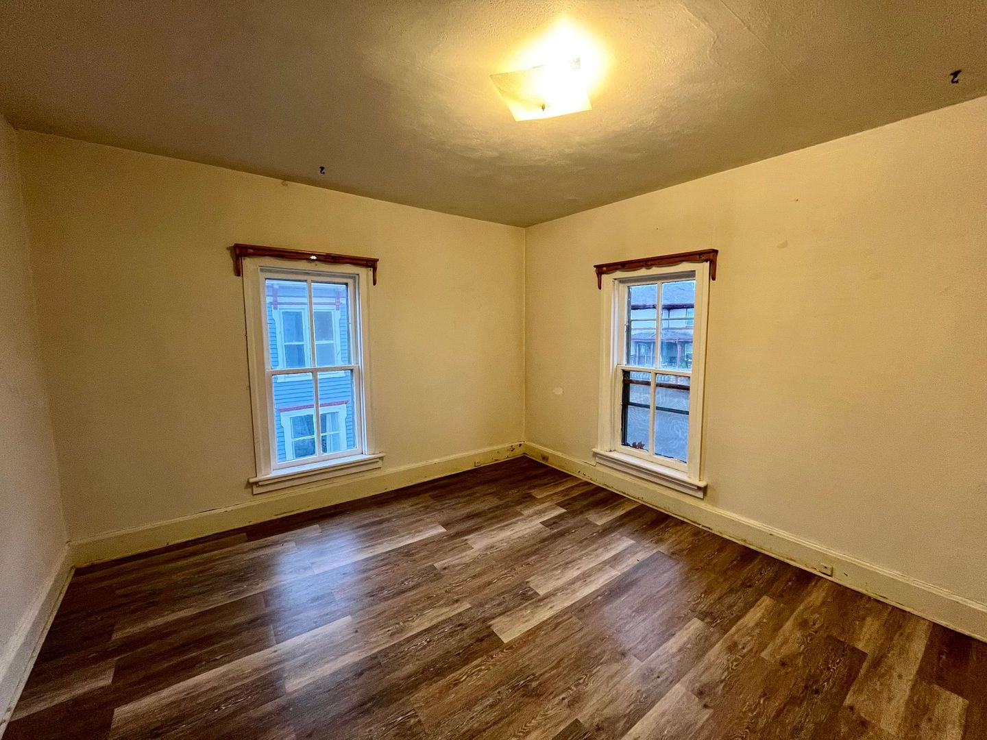 Wausau Apartment: 715 Fulton St