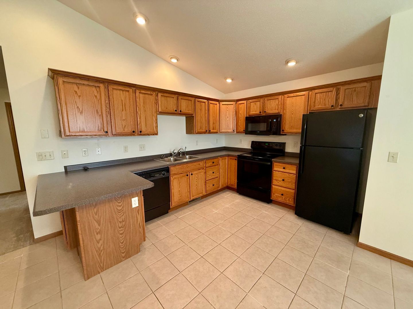 Wausau Apartment: 149911 - 149913 Wineberry Lane