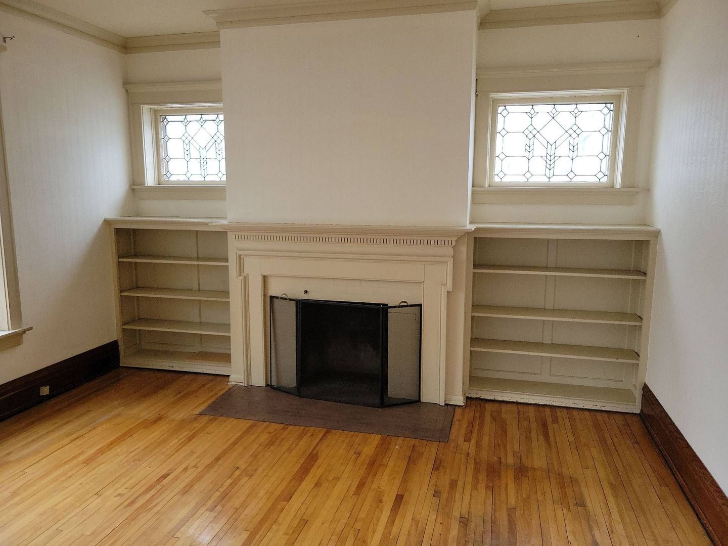 Wausau Apartment: 415 Division St