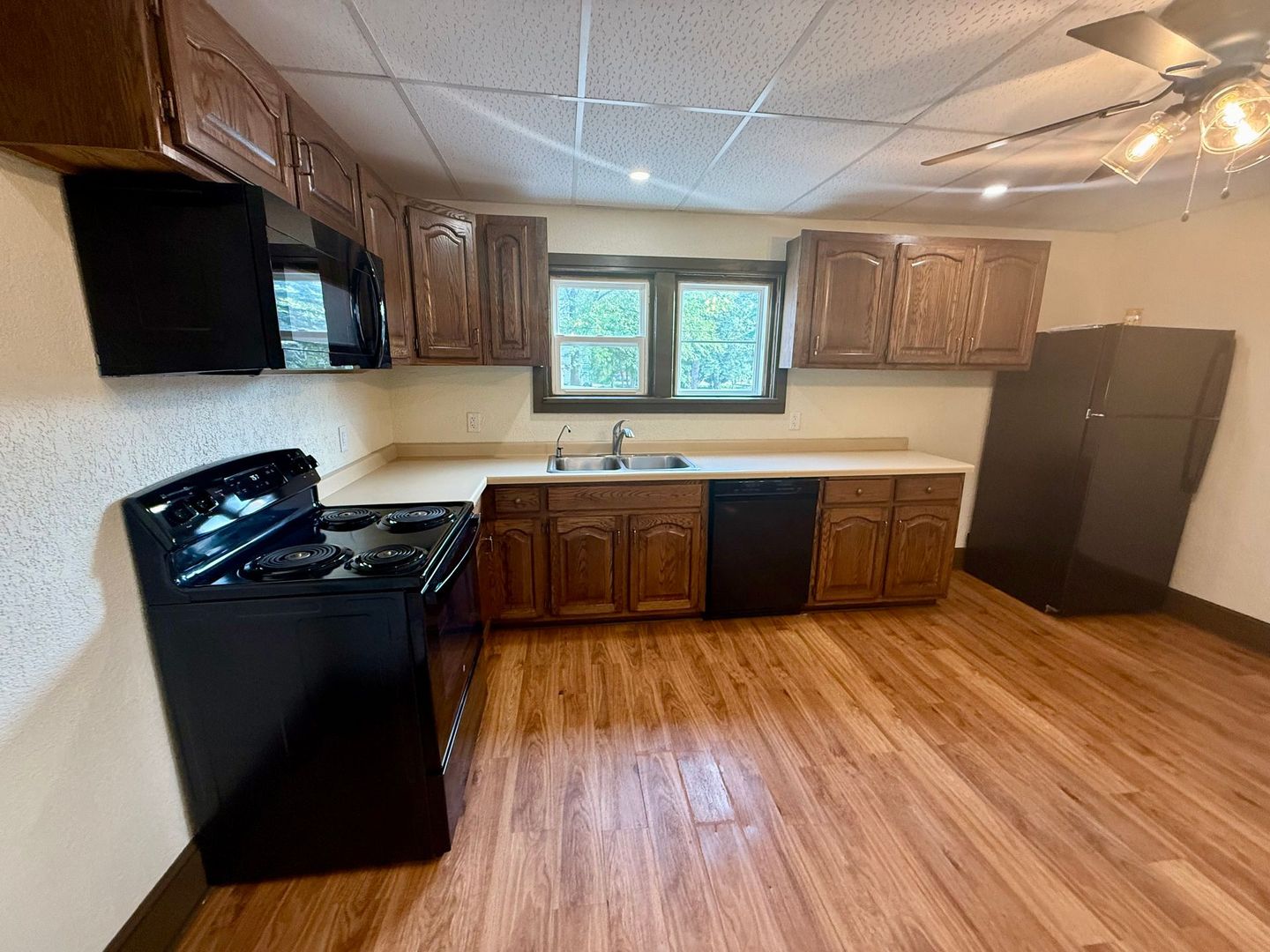 Wausau Apartment: 915 S 3rd Ave