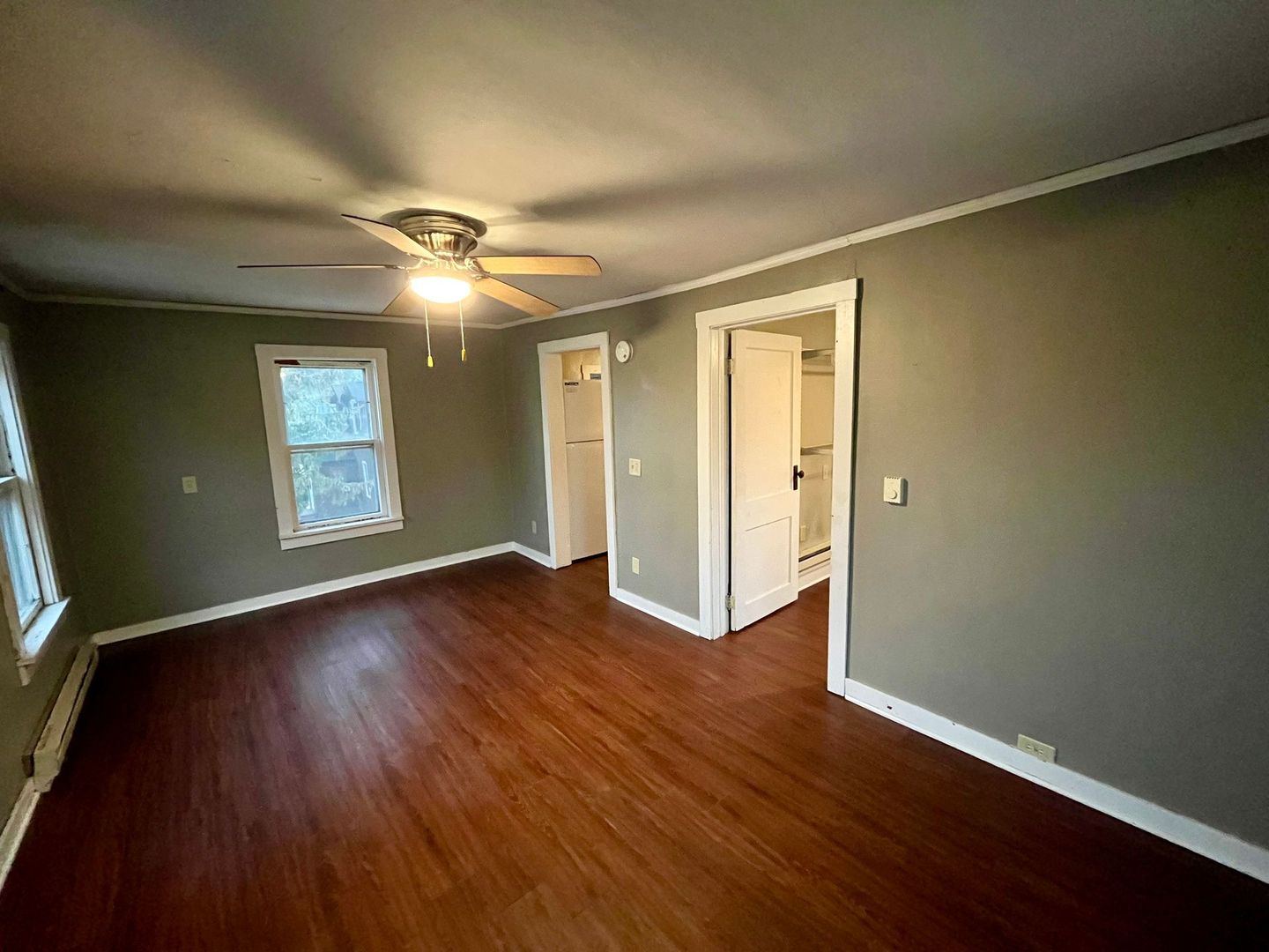Rhinelander Apartment: 1415 N Stevens St