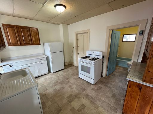 2 bed 1 Bath Lower in Merrill