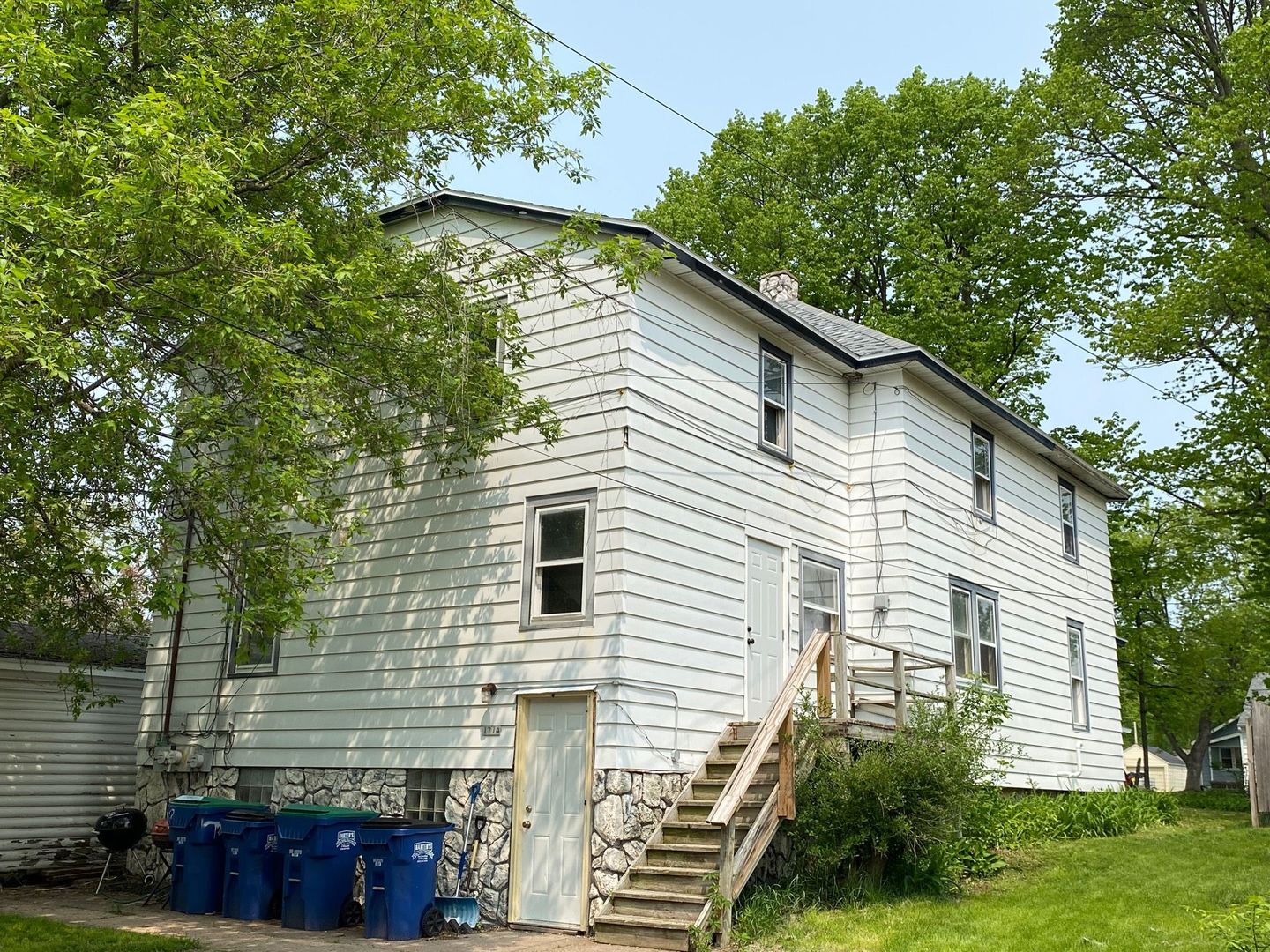 Wausau Apartment: 1714 Pardee St