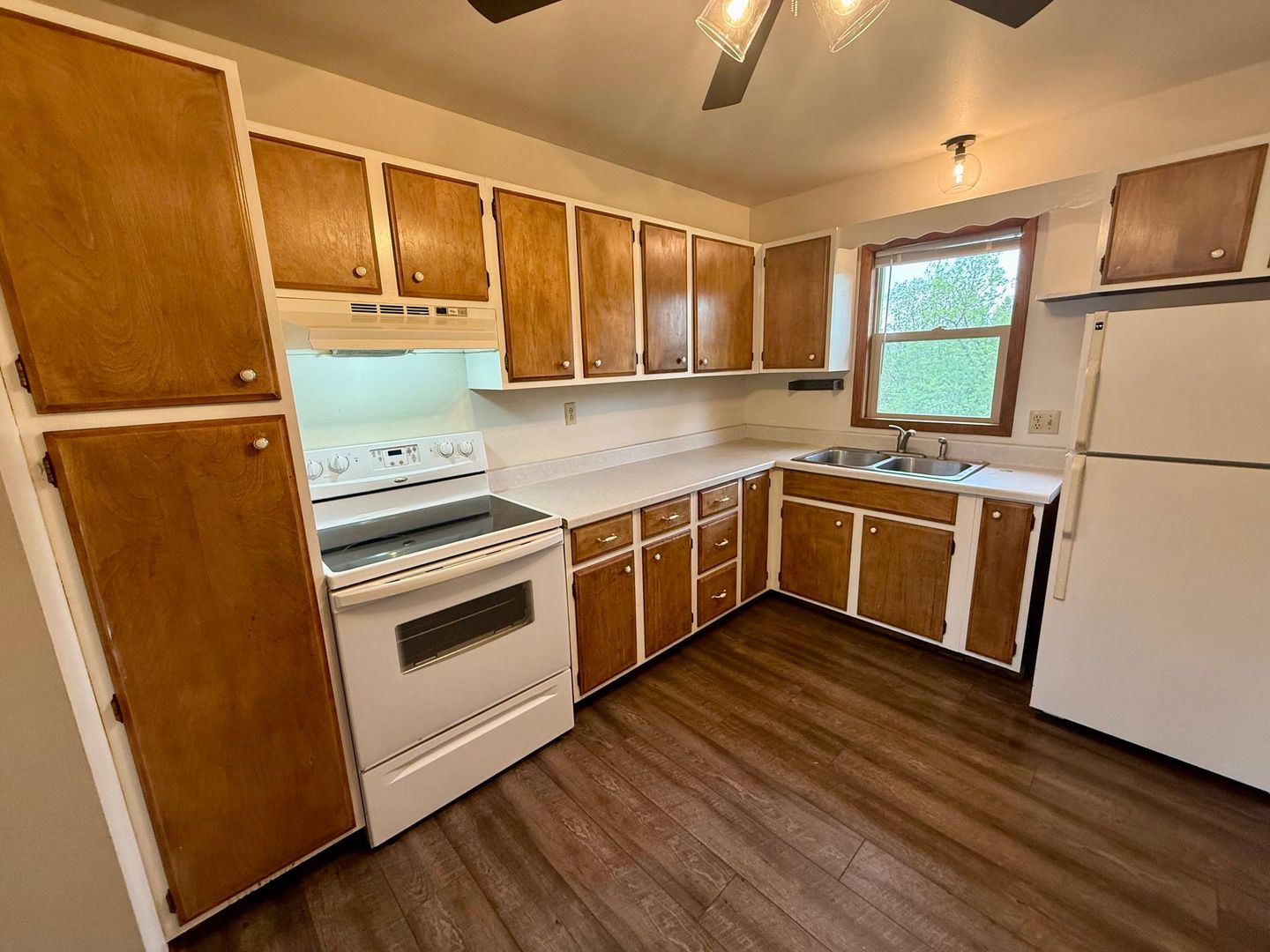 Wittenberg Apartment: 203 E Front St