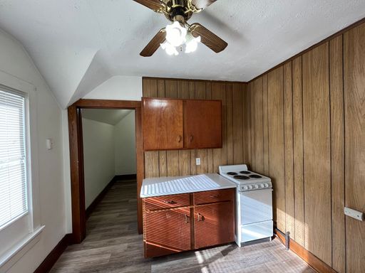 2 Bed 1 Bath Upper in Wausau