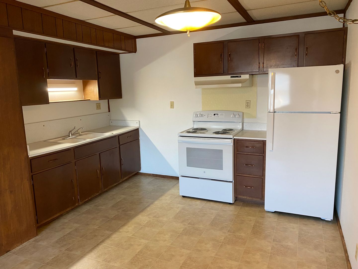 Wausau Apartment: 1610 N 3rd Ave