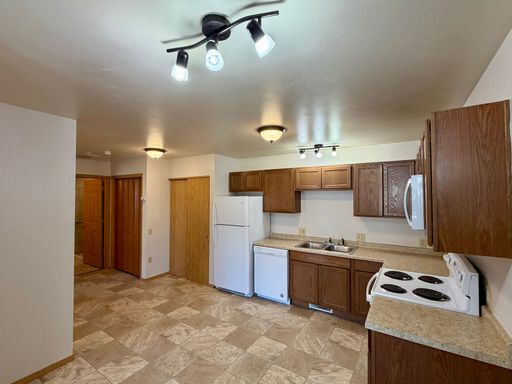 2 Bed 1 Bath in Wausau – photo 1