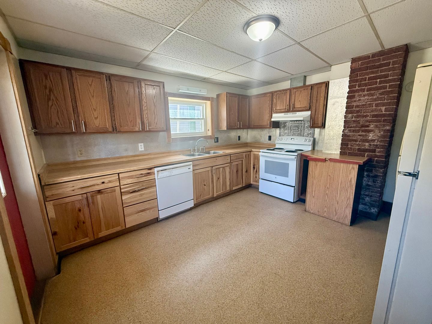 Wausau Apartment: 716 Washington St
