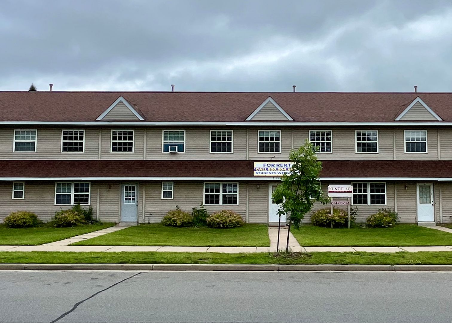 Stevens Point Apartment: 2448 4th Ave