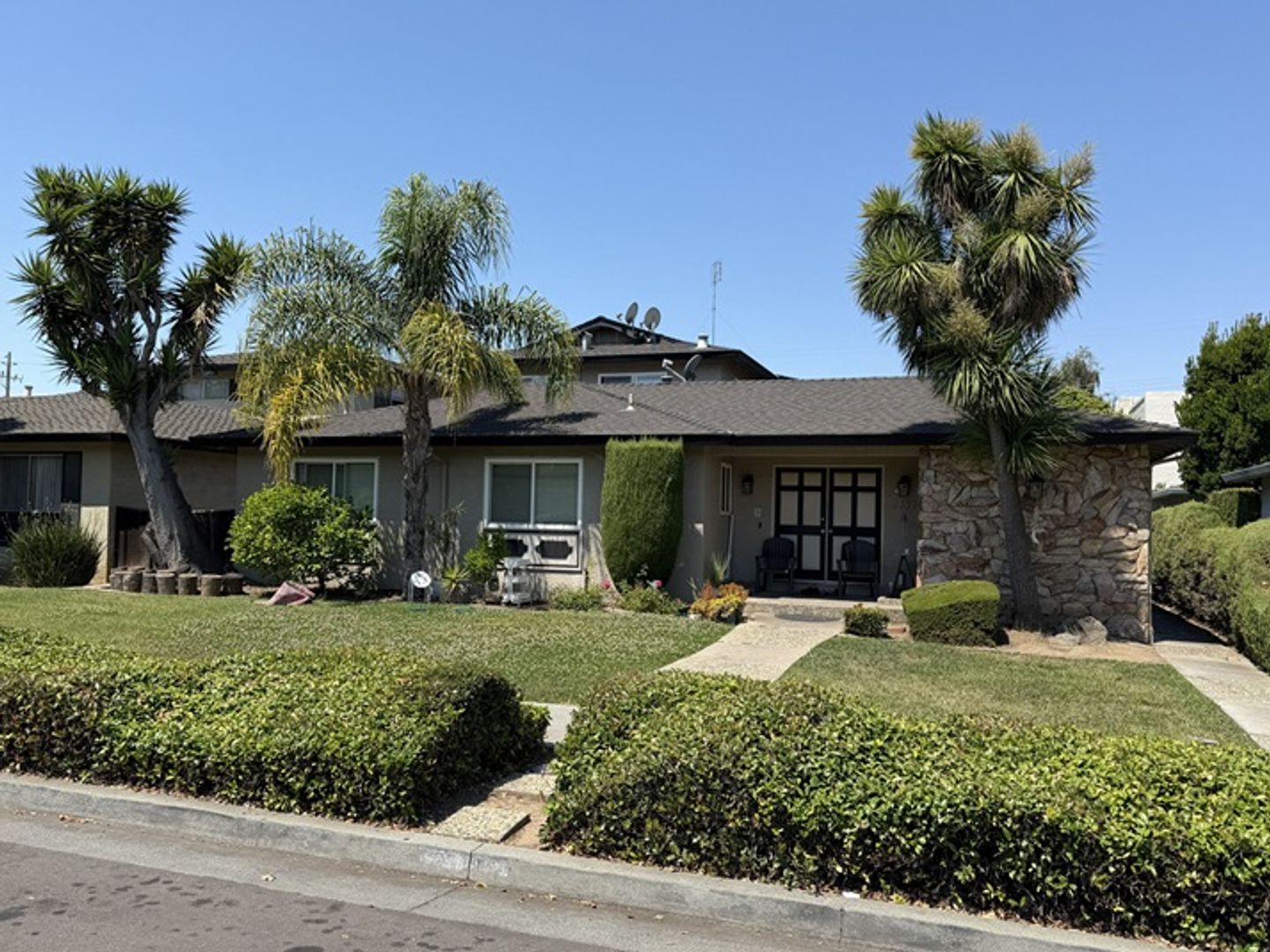 San Jose Apartment: 1337 Castlemont Ave.
