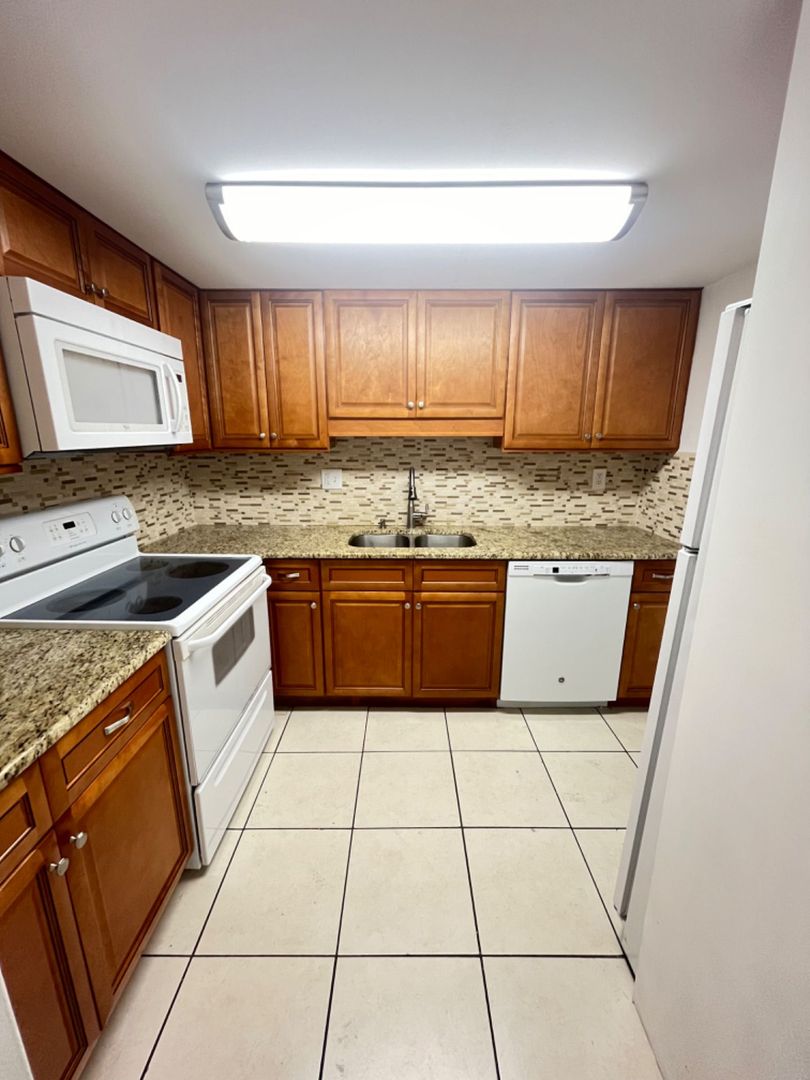7609 Dolonita Dr., Tampa, FL 33615 3 of 12