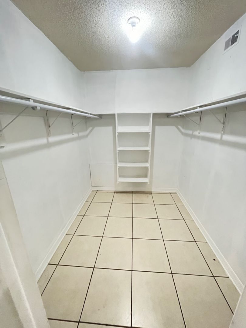 7609 Dolonita Dr., Tampa, FL 33615 7 of 12