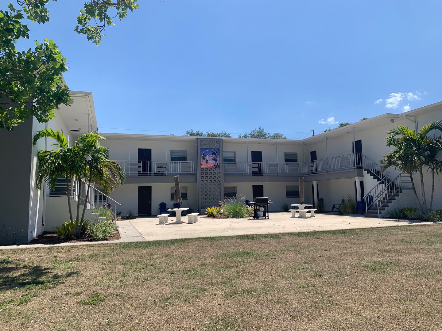 St. Petersburg Condo: 426 Palm Ave N #3