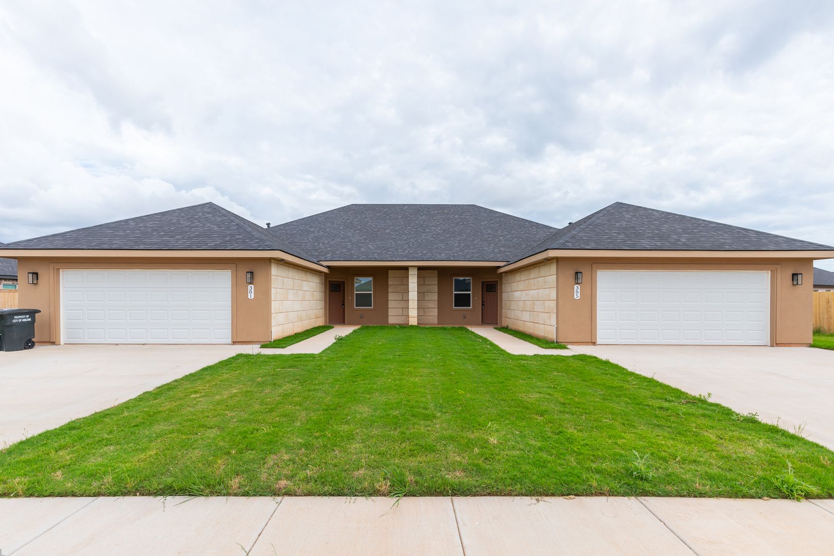 Abilene House: 381 Kristi Path
