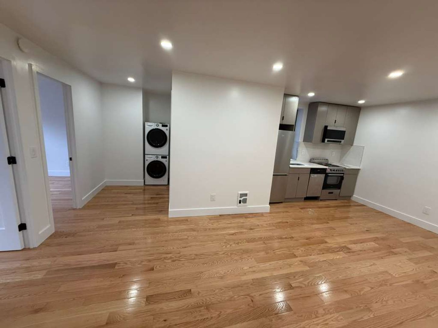 Brookyln Apartment: 25 East 21 Street