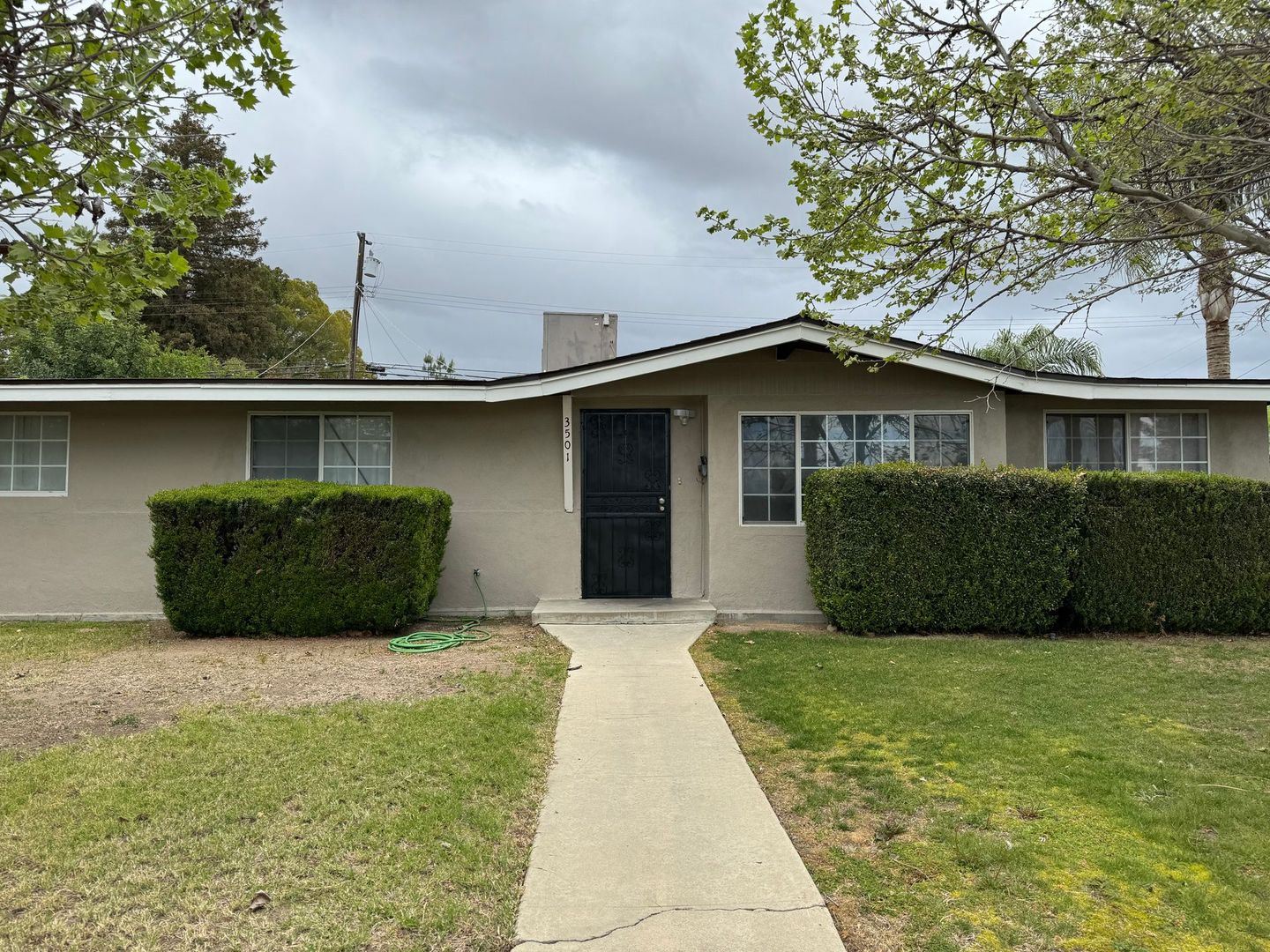 Bakersfield House: 3501 River Blvd