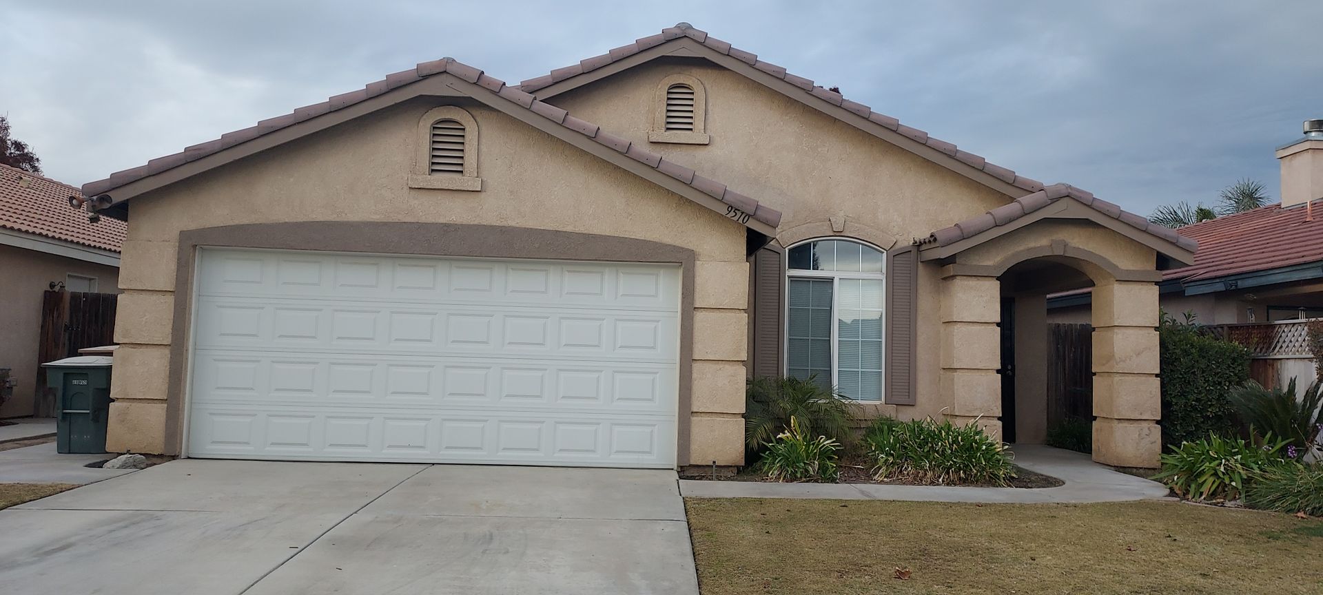 Bakersfield House: 9510 Millikan Way