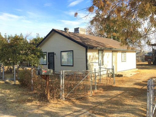 House – photo 1