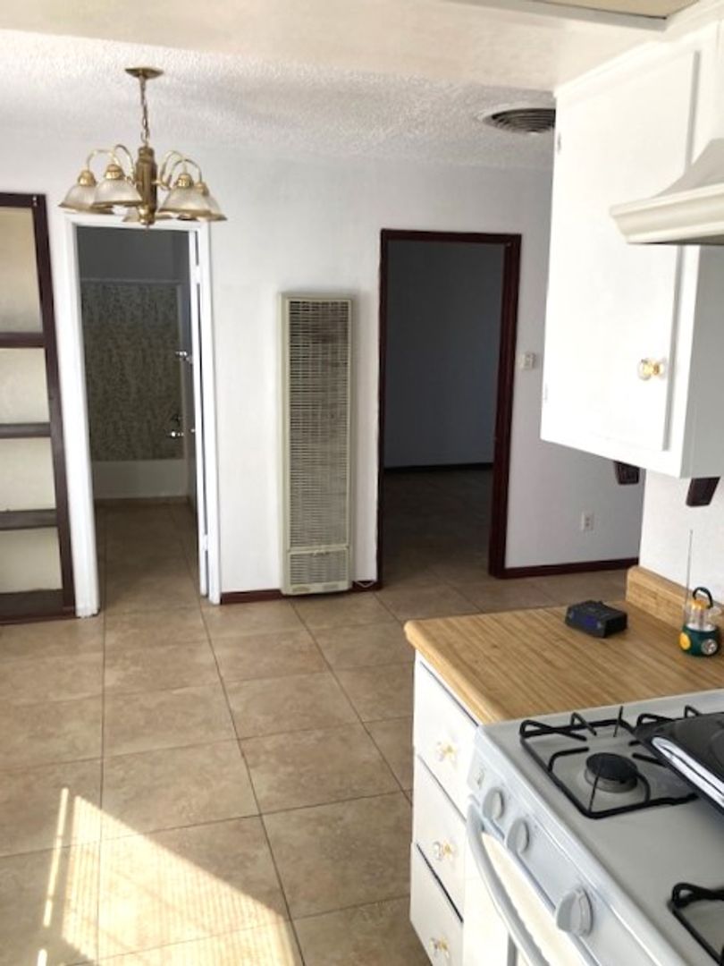 2417 Alta Sierra Ave. A, Lake Isabella, CA 93240