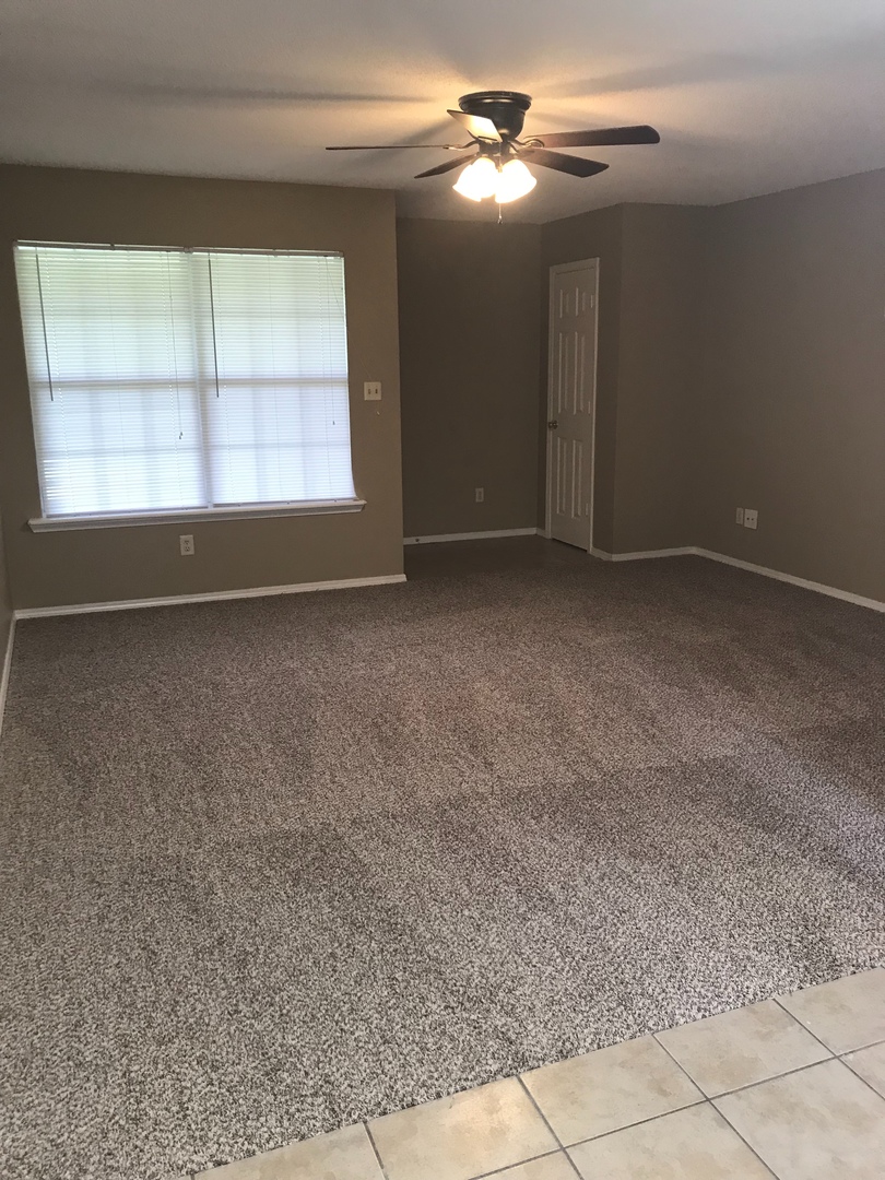 Alma Apartment: Airport Road