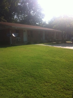 1 Bedroom Apartment Close to Elementary School