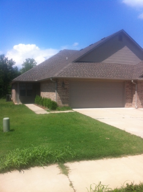 Greenwood Apartment: 1334A - 1334B Clinic Lane