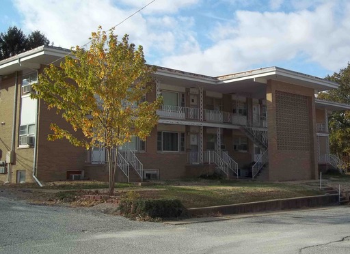 369 Eggers Dr Apt 14
