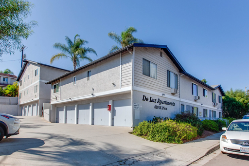 Pet-Friendly Apartment in De Luz Community