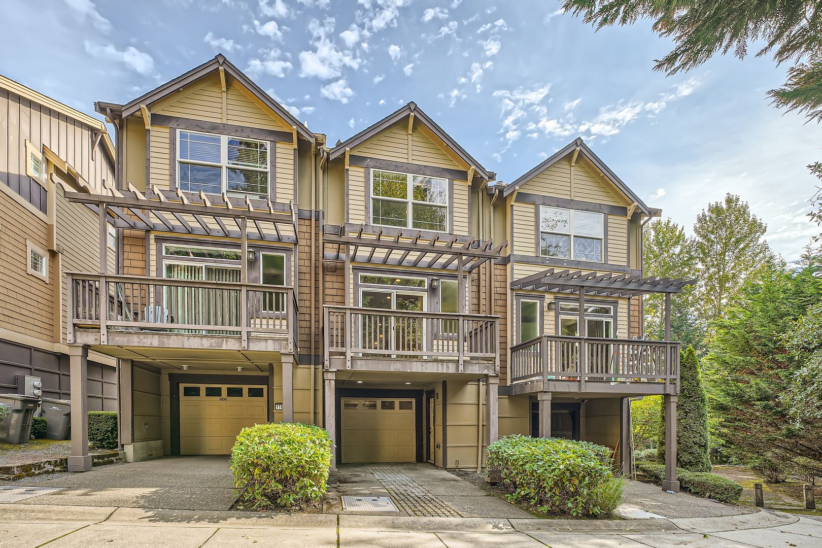 REDMOND Townhome: 17827 NE 95TH CT