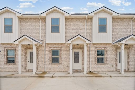 Move-In Special: First Full Month Free with a 13-Month Lease! – photo 1