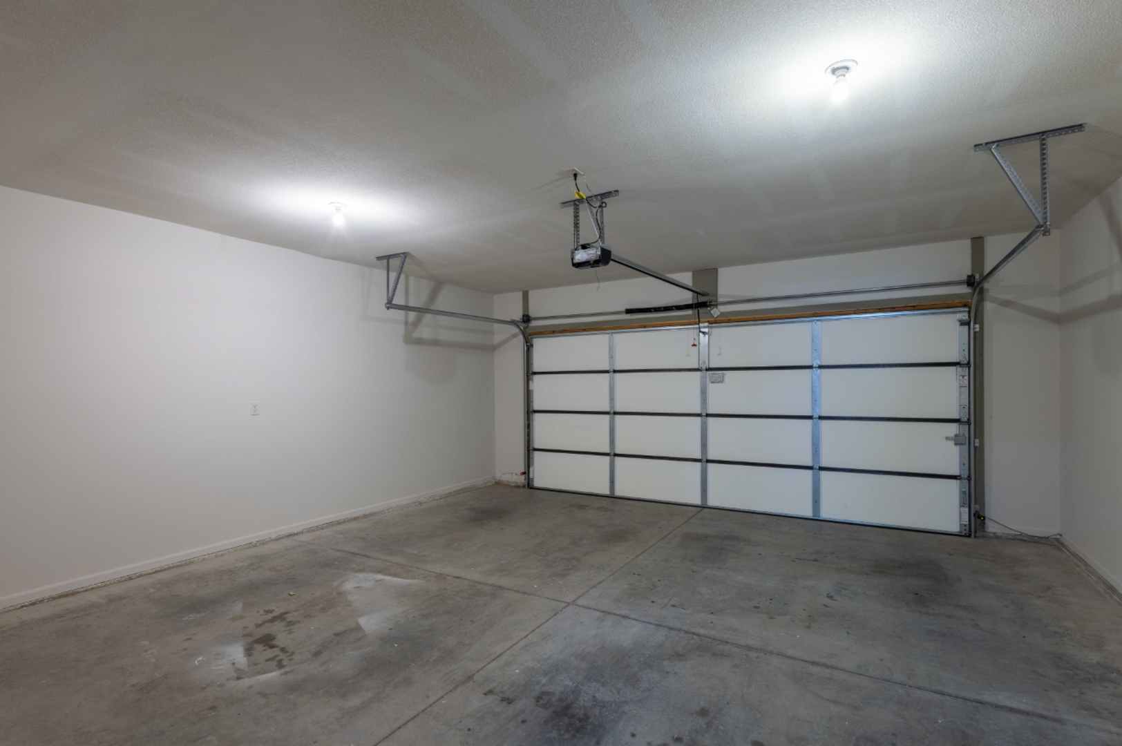 Parking at NEW LUXURY DUPLEX in the sought-after Southwest area of Springfield! (2 of 2)