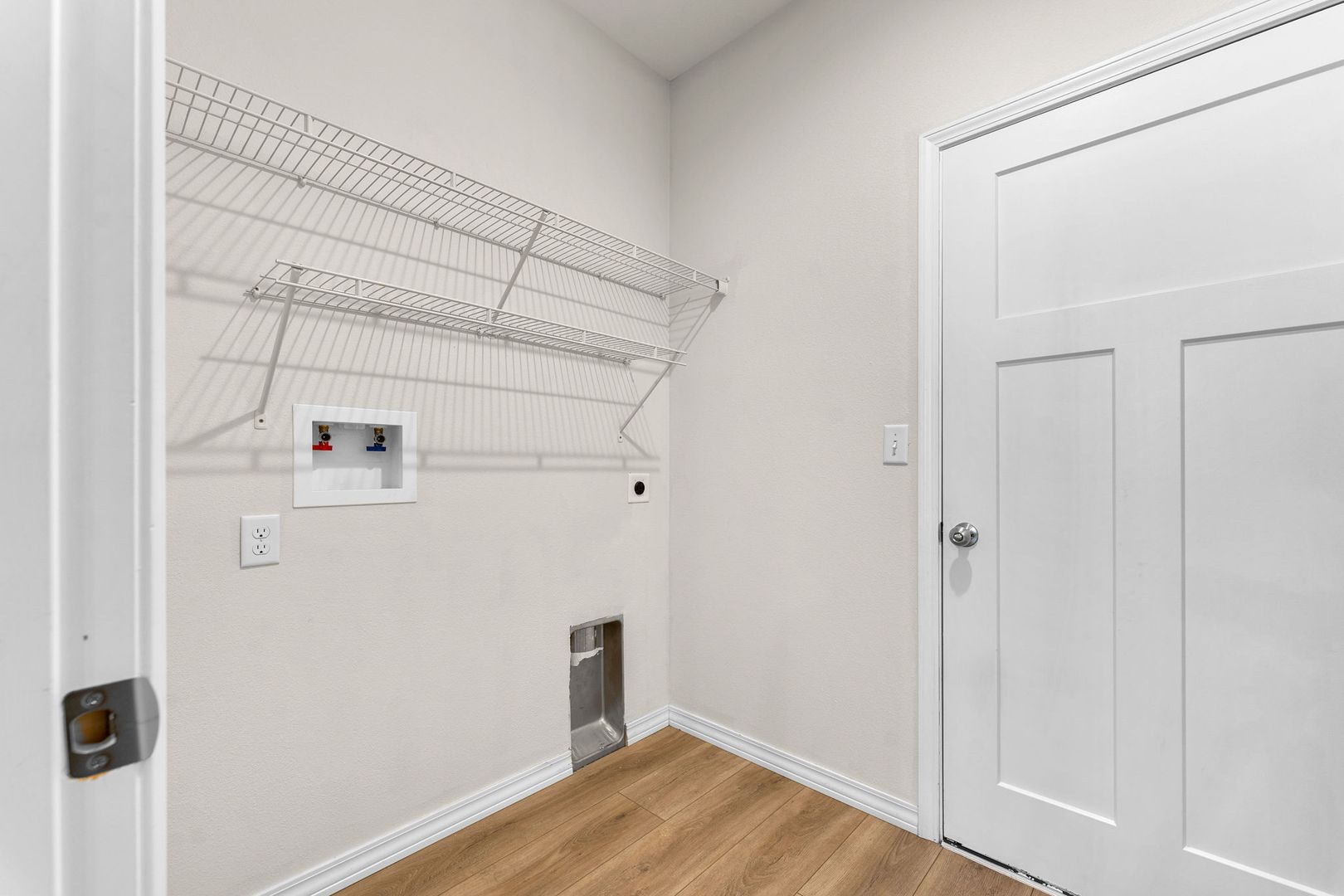 NEW LUXURY 3 BED 2 BATH 2 CAR GARAGE DUPLEX 20 of 23