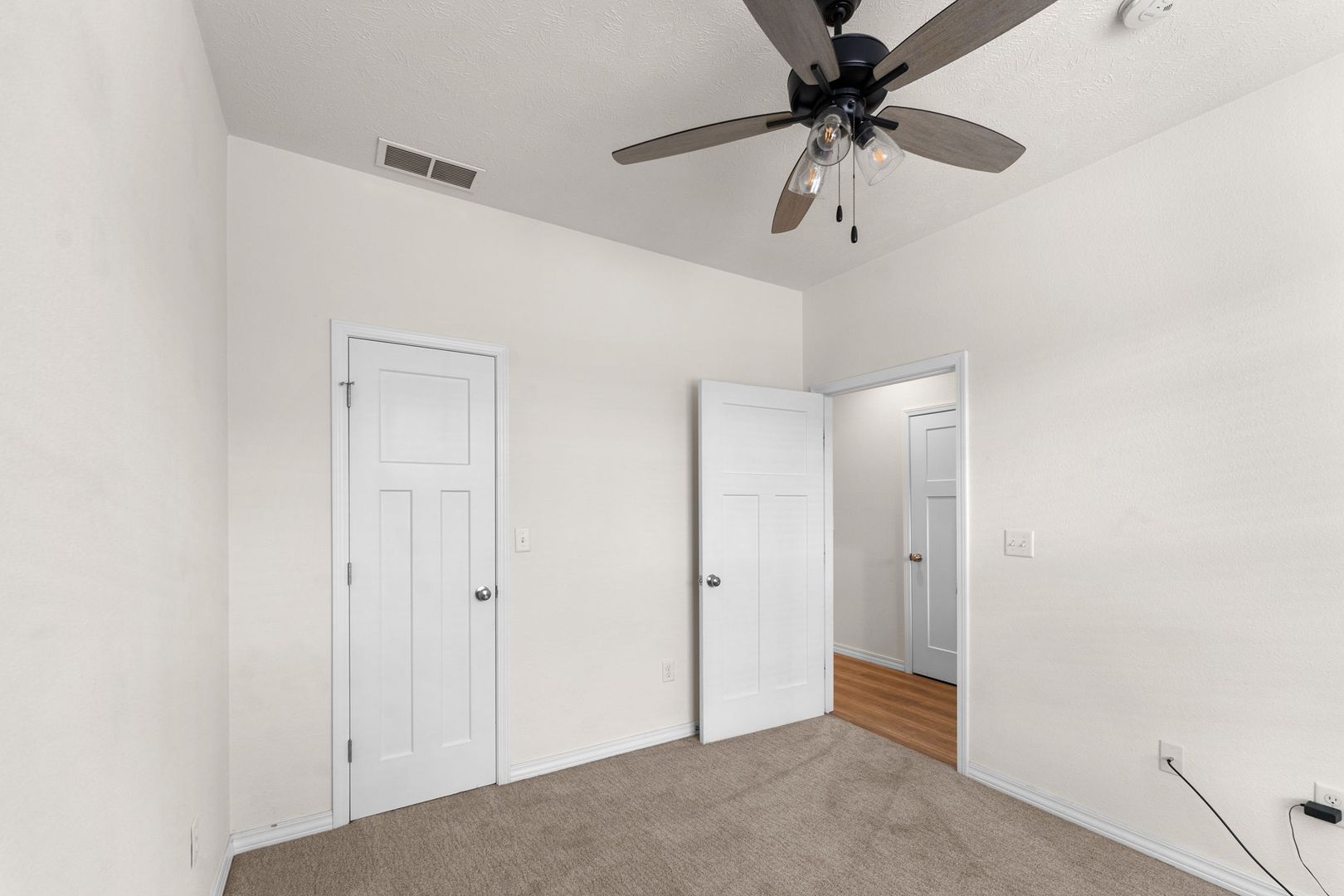 NEW LUXURY 2 BED 2 BATH 1 CAR GARAGE DUPLEX 16 of 19