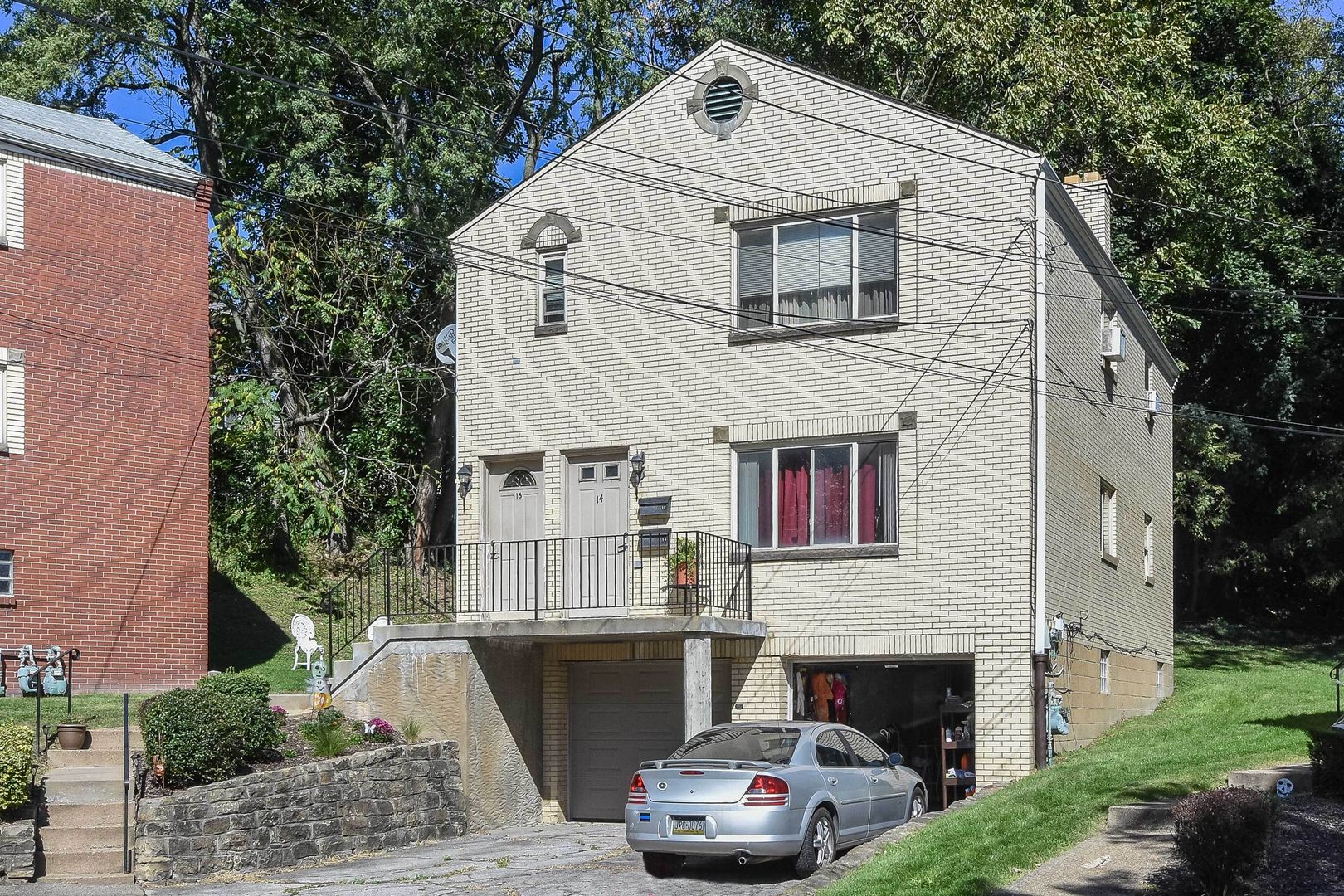 Pittsburgh Apartment: 1-17 Beaufort Court