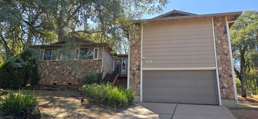 Charming 3BR/2BA home in Cameron Park – 1,600 Sq. Ft. of Comfortable Living!