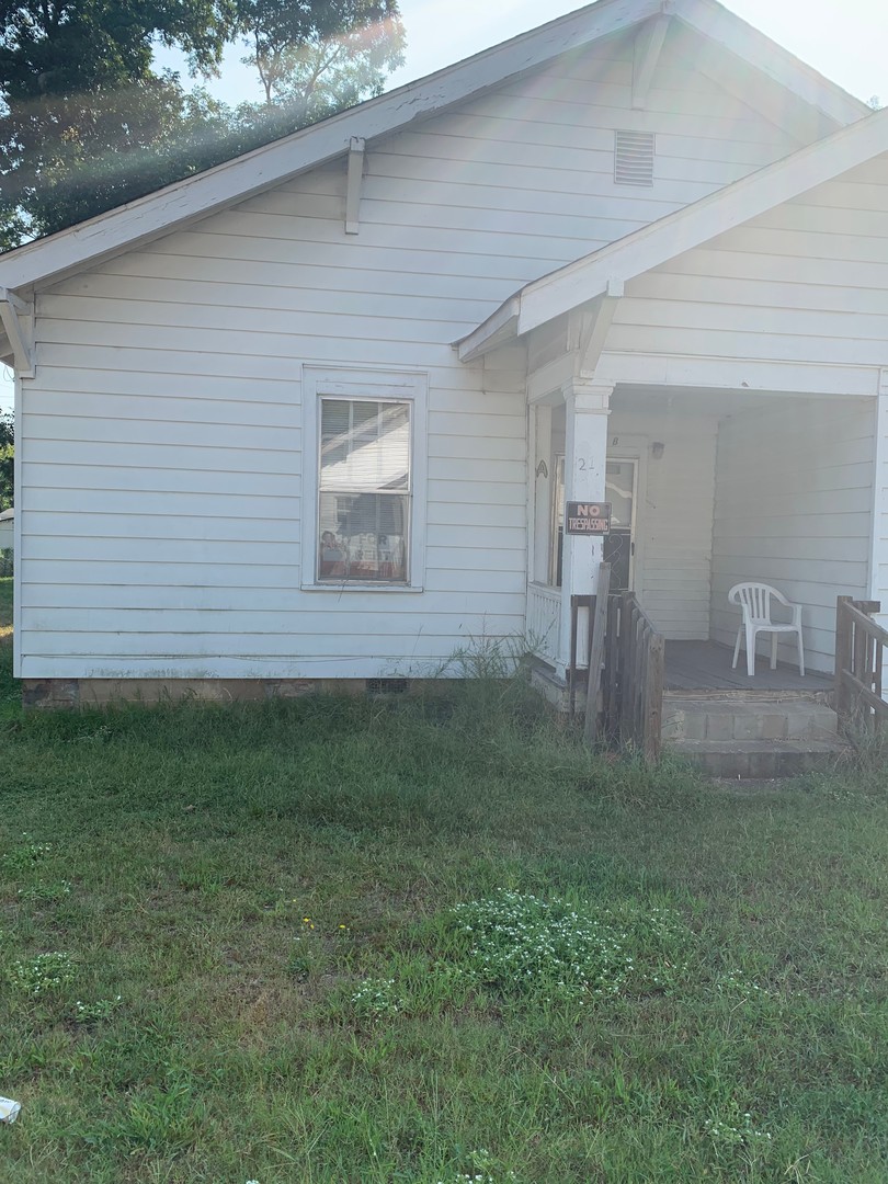 Anderson Condo: 21 A Sirrine str