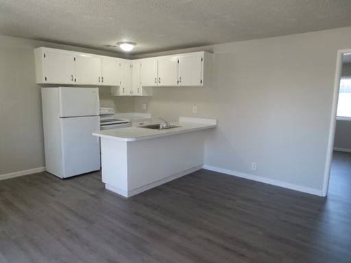 1 Bedroom 1 Bath Apartment!