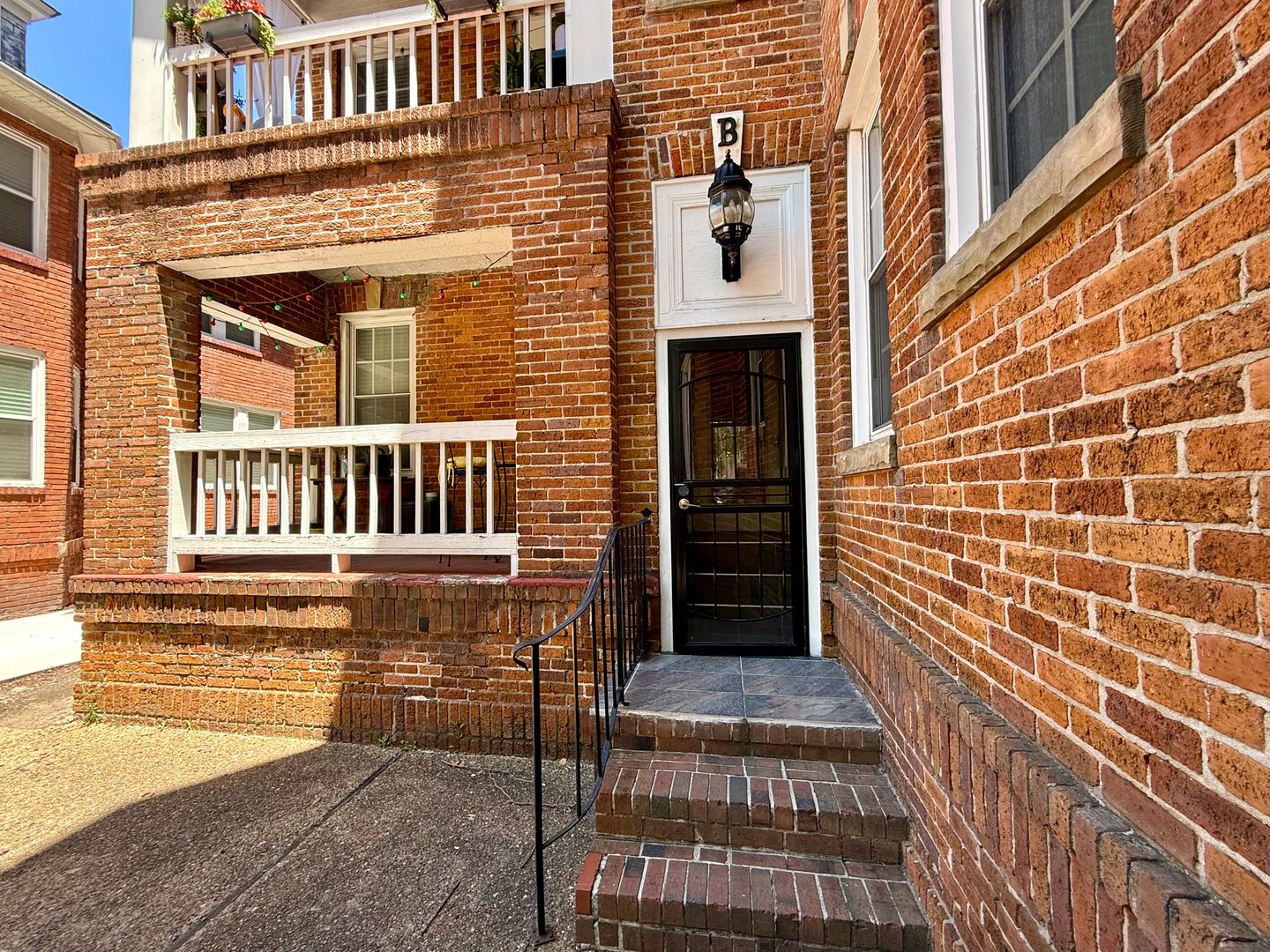 Norfolk House: 610 W Princess Anne Rd