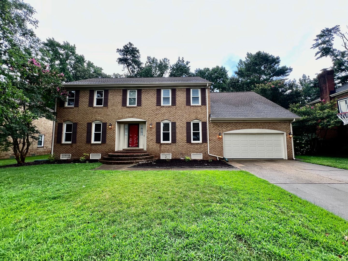 Virginia Beach House: 5425 Hargrove Blvd