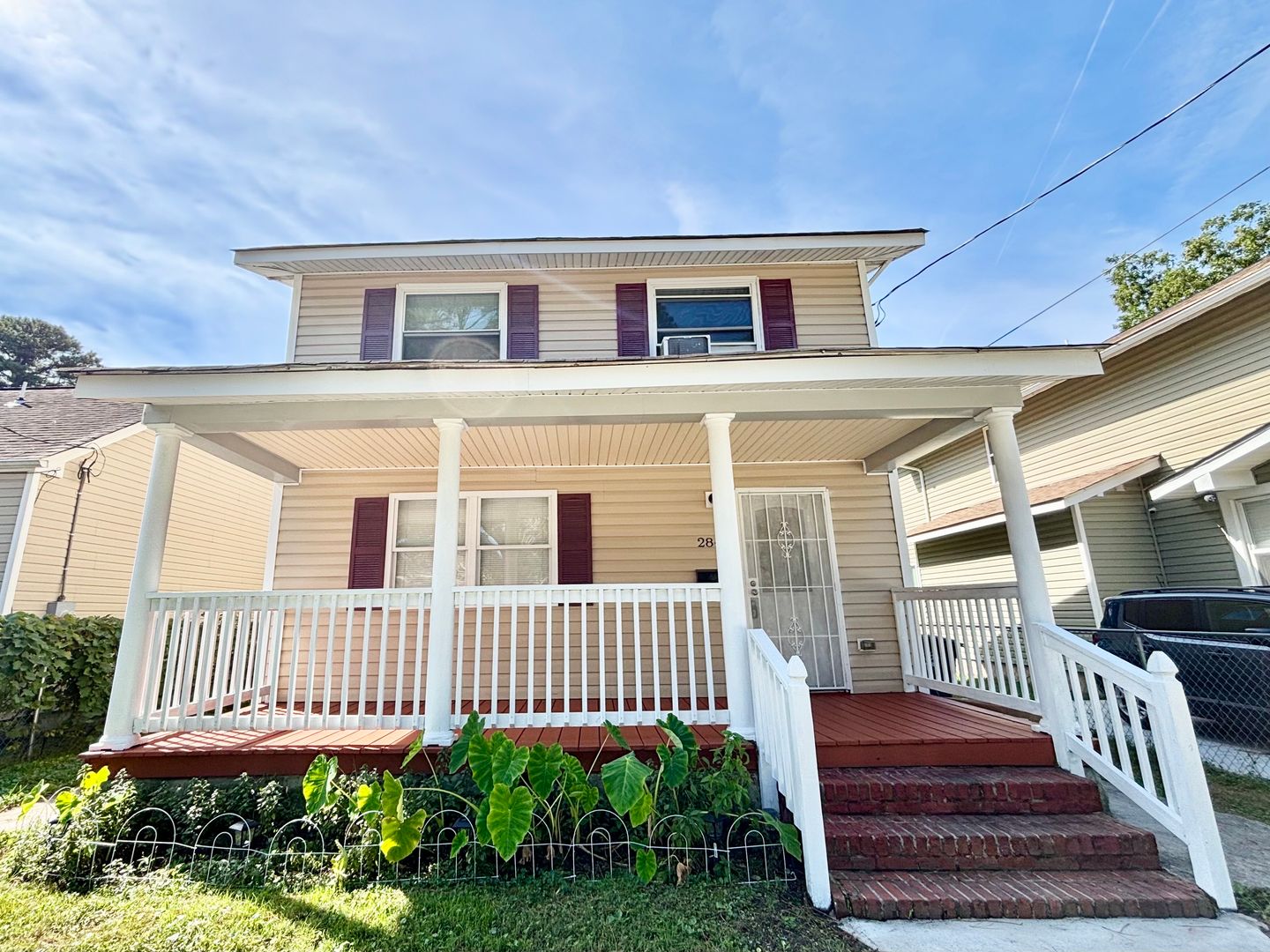 Norfolk House: 2841 Earlscourt Avenue