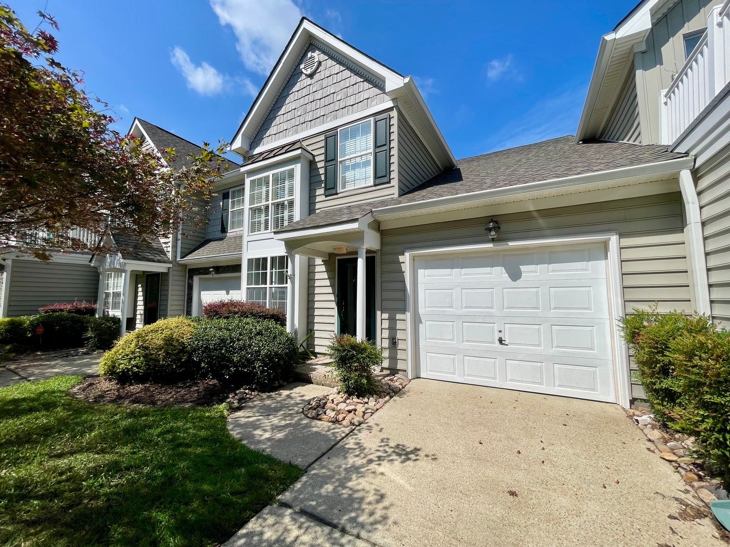 Portsmouth House: 1504 Sawgrass Ln