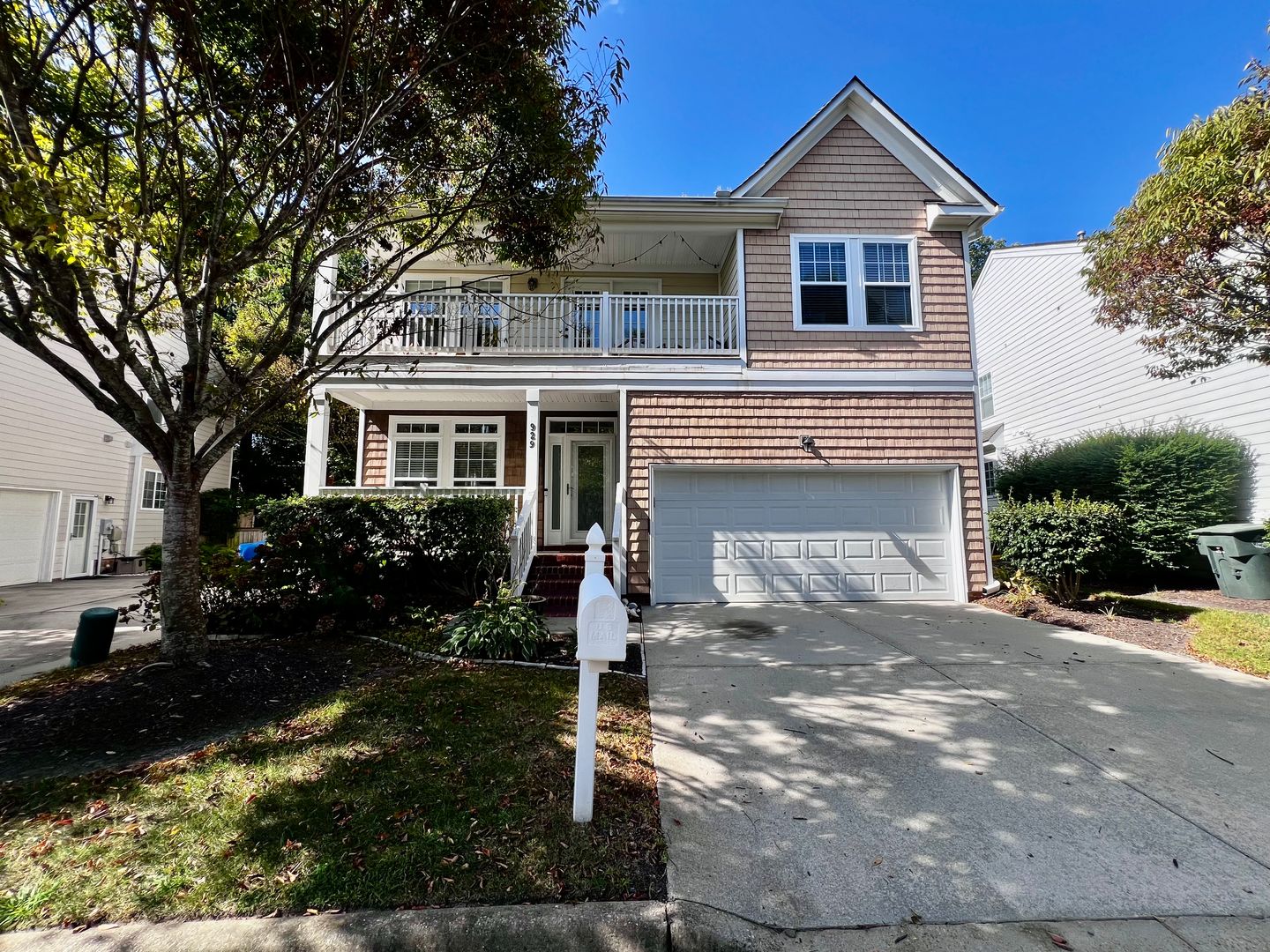 Virginia Beach House: 929 Oakland Avenue