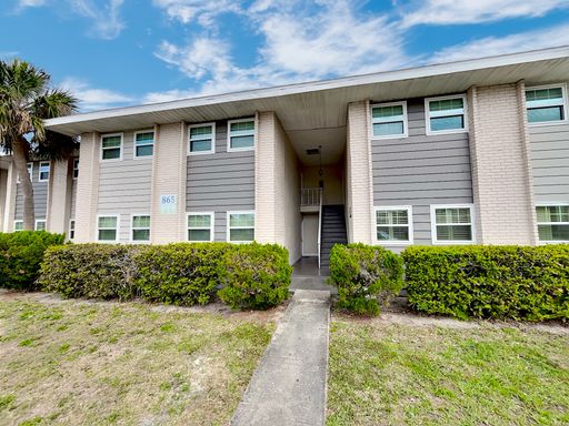 3/2 Condo in Sky Lake near the Florida Mall – photo 1