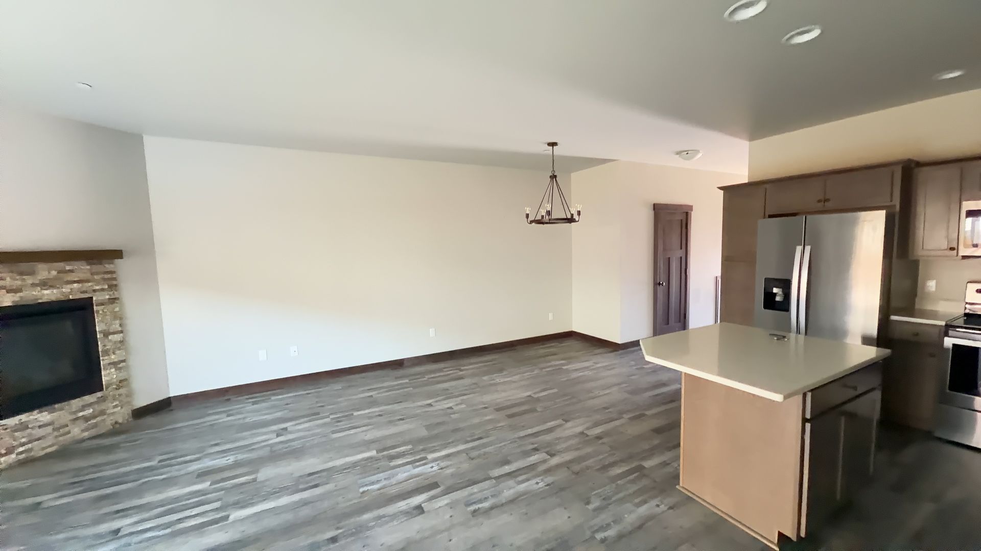 Belgrade Apartment: 1300 Westwood Circle