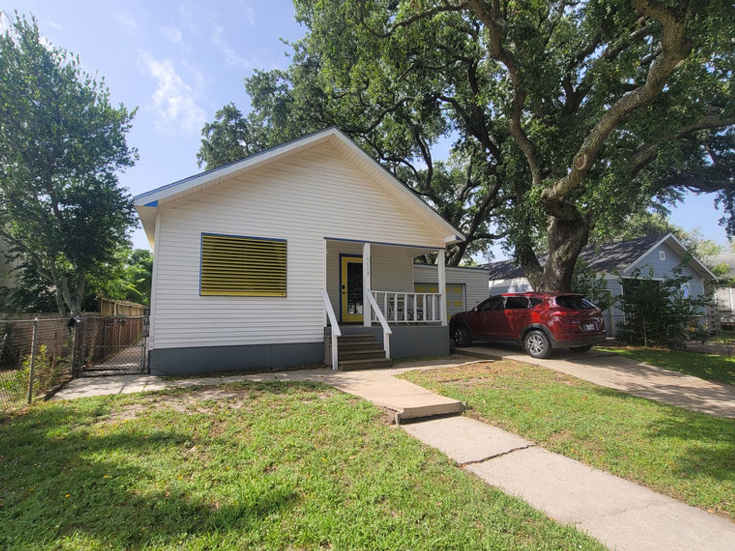 Galveston Apartment: 5113 R 1/2