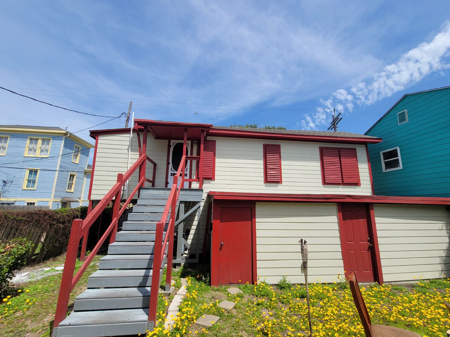 Galveston Apartment: 820 Broadway