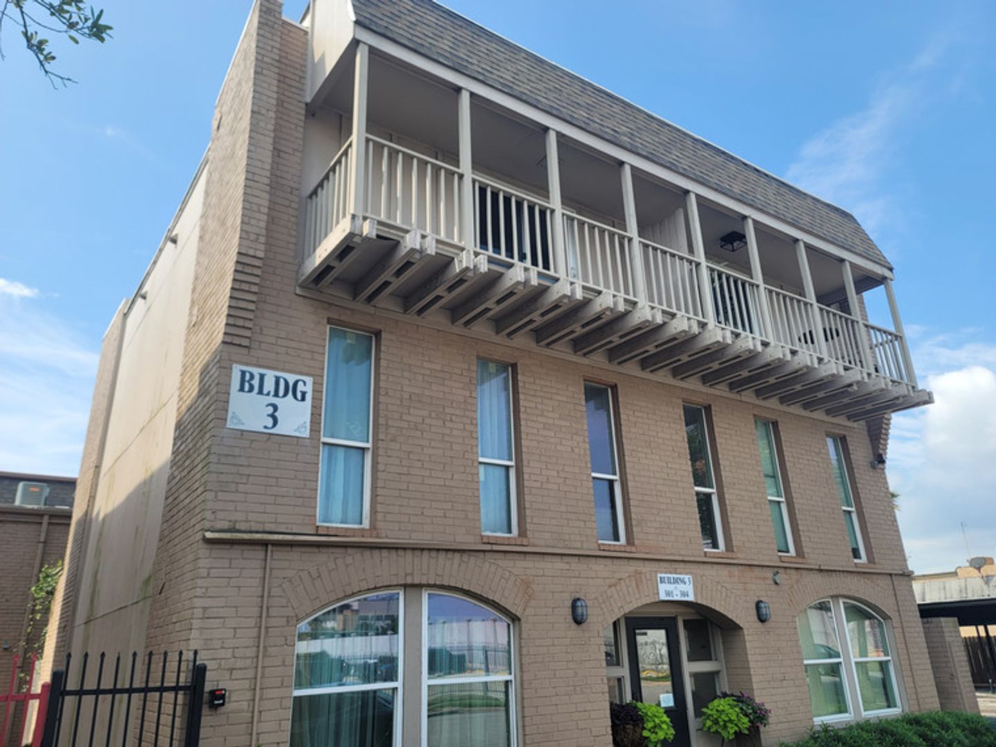 Galveston Apartment: 215 Post Office #302